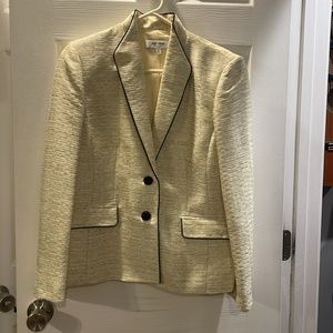3/$20 Women’s Blazer
